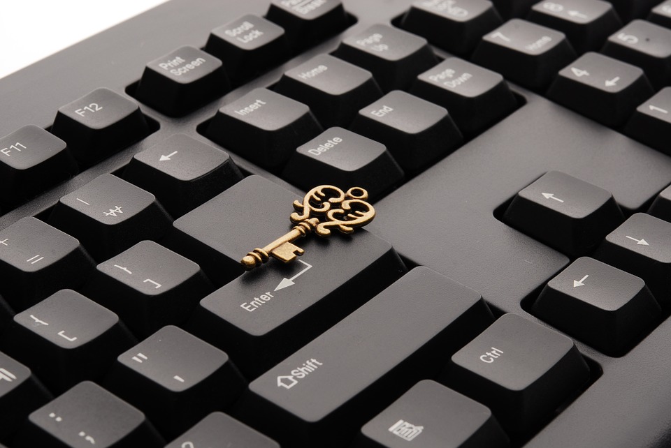 keyboard key success online - Forex trading tips - 15 Things You Need To Know Before Trading